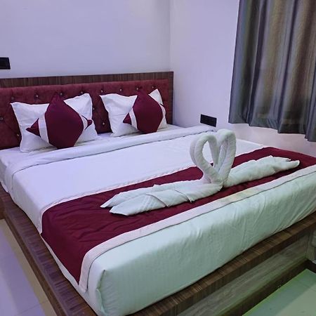 Hotel Shri Sai International, Sitamarhi Dumra Bagian luar foto