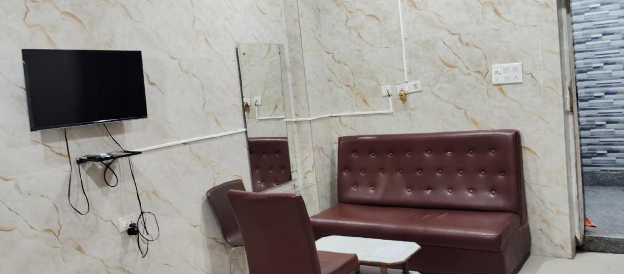 Hotel Shri Sai International, Sitamarhi Dumra Bagian luar foto