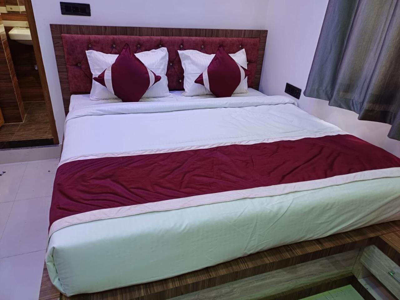 Hotel Shri Sai International, Sitamarhi Dumra Bagian luar foto